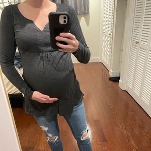 Long sleeve maternity shirt